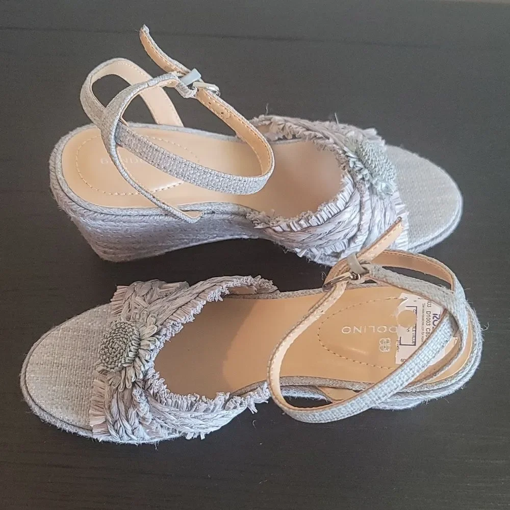BRAND NEW BANDOLINO WOMEN'S KRISTA WEDGE SANDAL